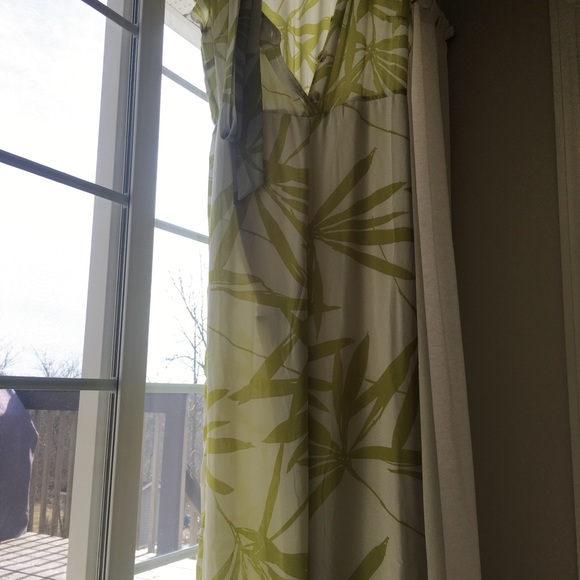 Light & airy jumpsuit - Picture 2 of 2